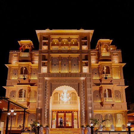 Hotel Ratan Mahal Datia Exterior foto
