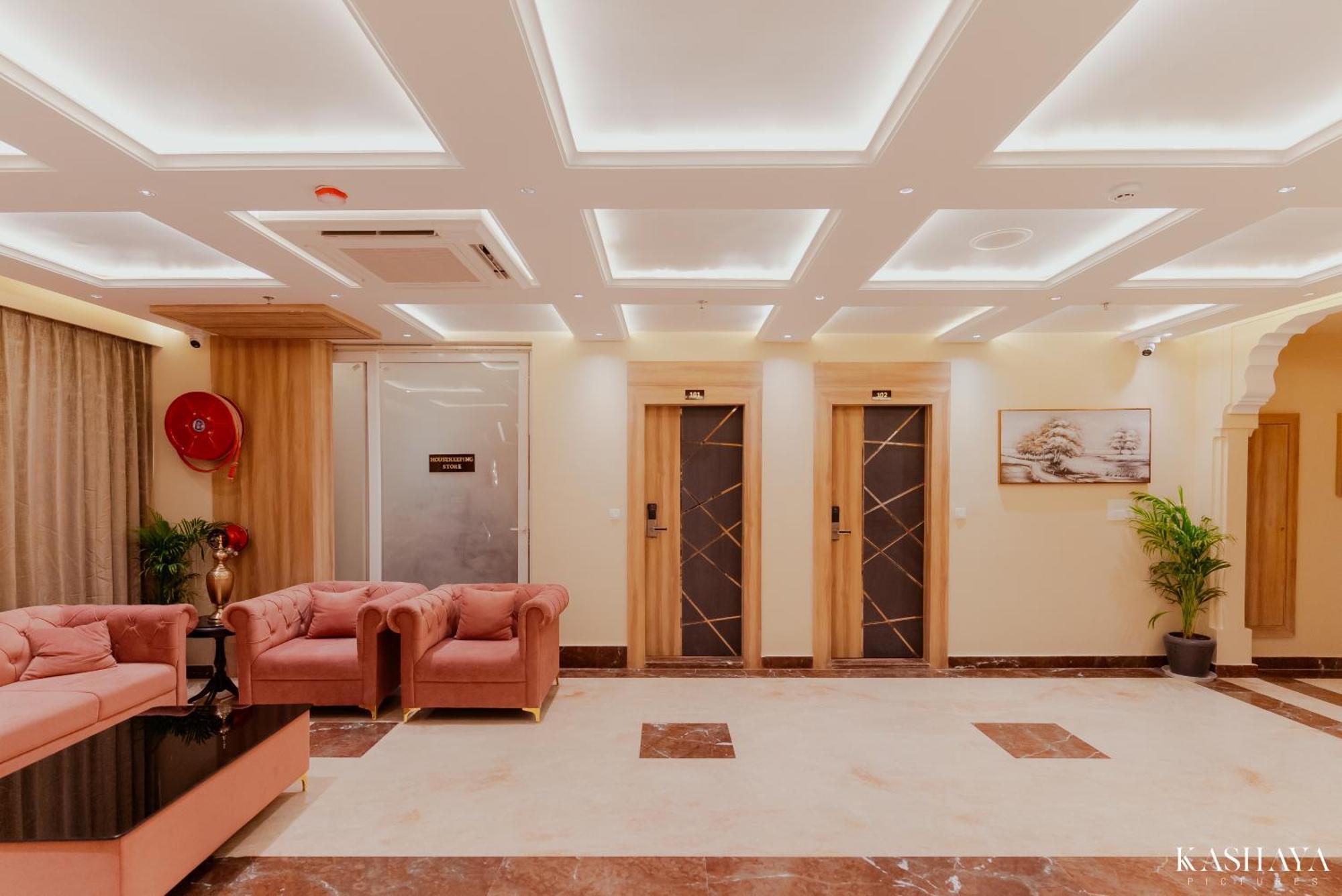 Hotel Ratan Mahal Datia Exterior foto
